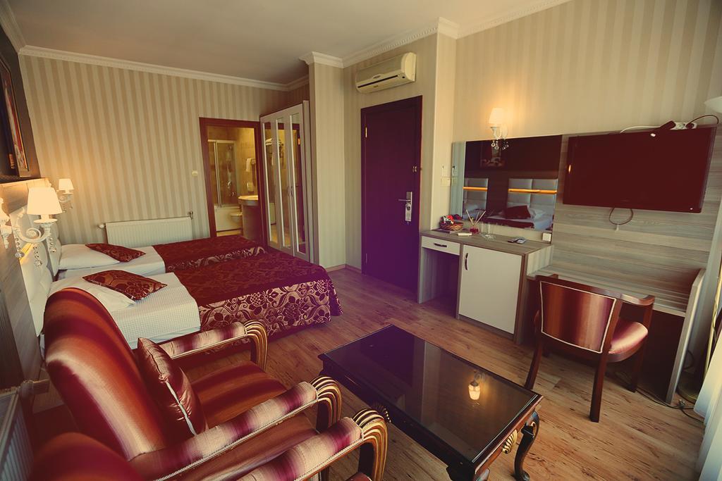 Nil Hotel Istanbul Exteriör bild